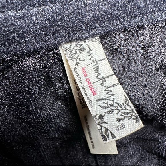 Free People - Intimately FP Sorento Longline Underwire Demi Bra - black - Picture 9 of 9